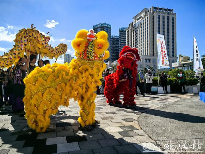 龙舟竞渡舞龙狮 江南邂逅钻石联赛选手 龙舟竞渡舞龙狮 江南邂逅钻石联赛选手